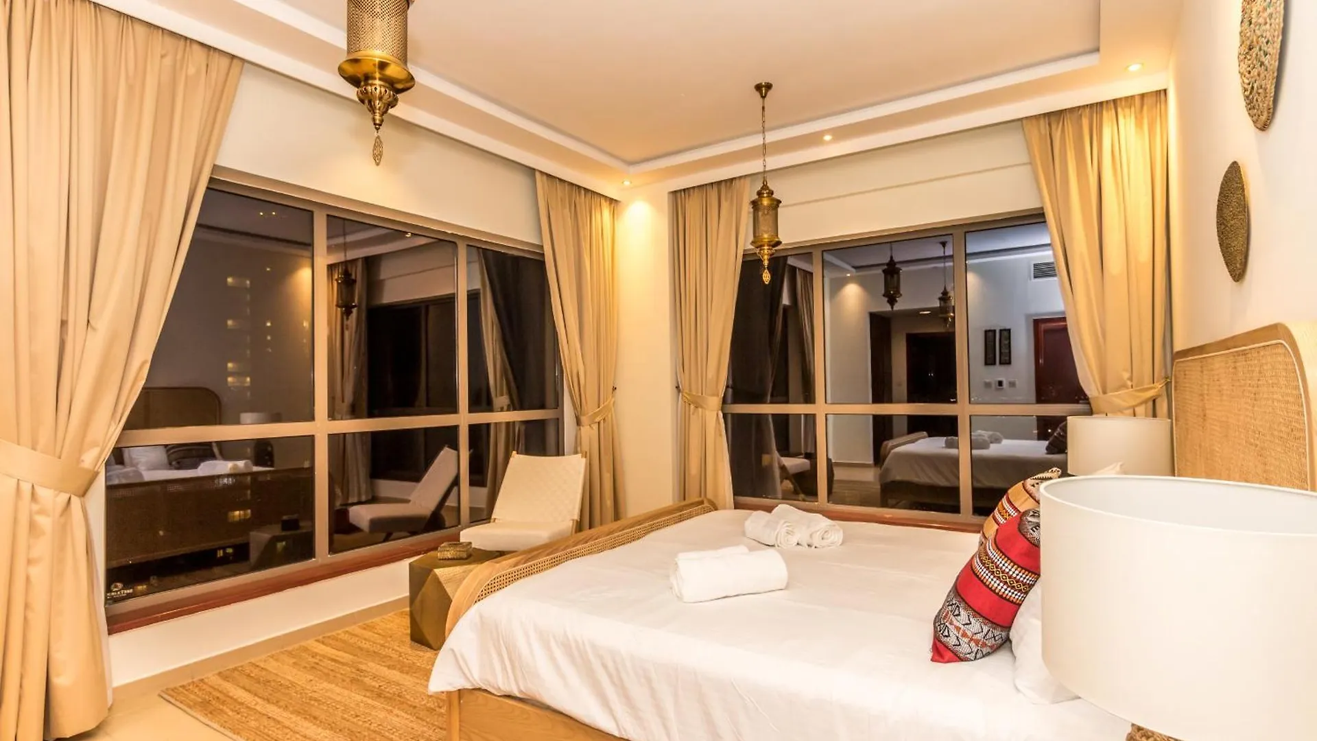 The Premium Jbr Sea View Luxury Suite Awarded 