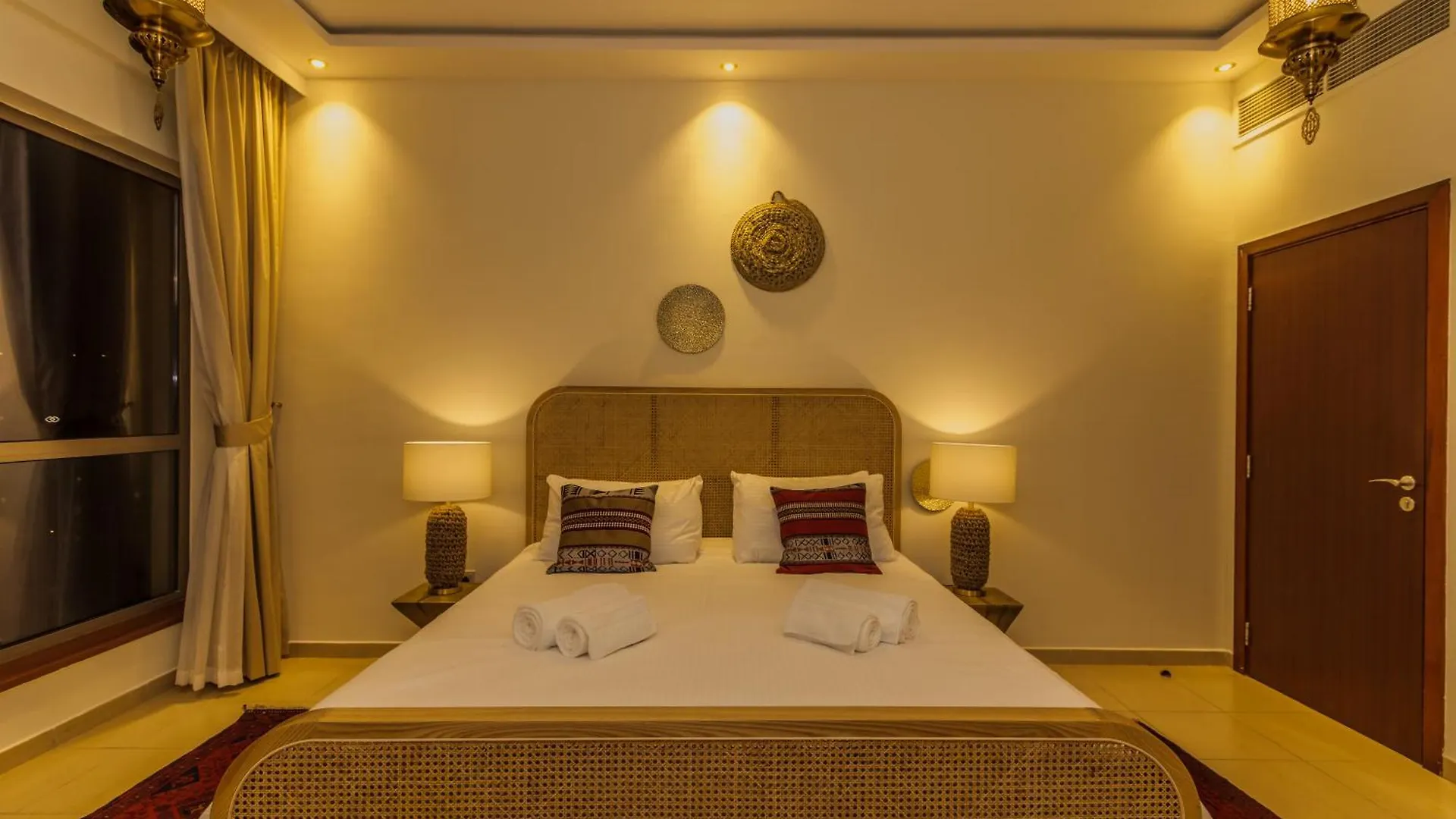 The Premium Jbr Sea View Luxury Suite Awarded 